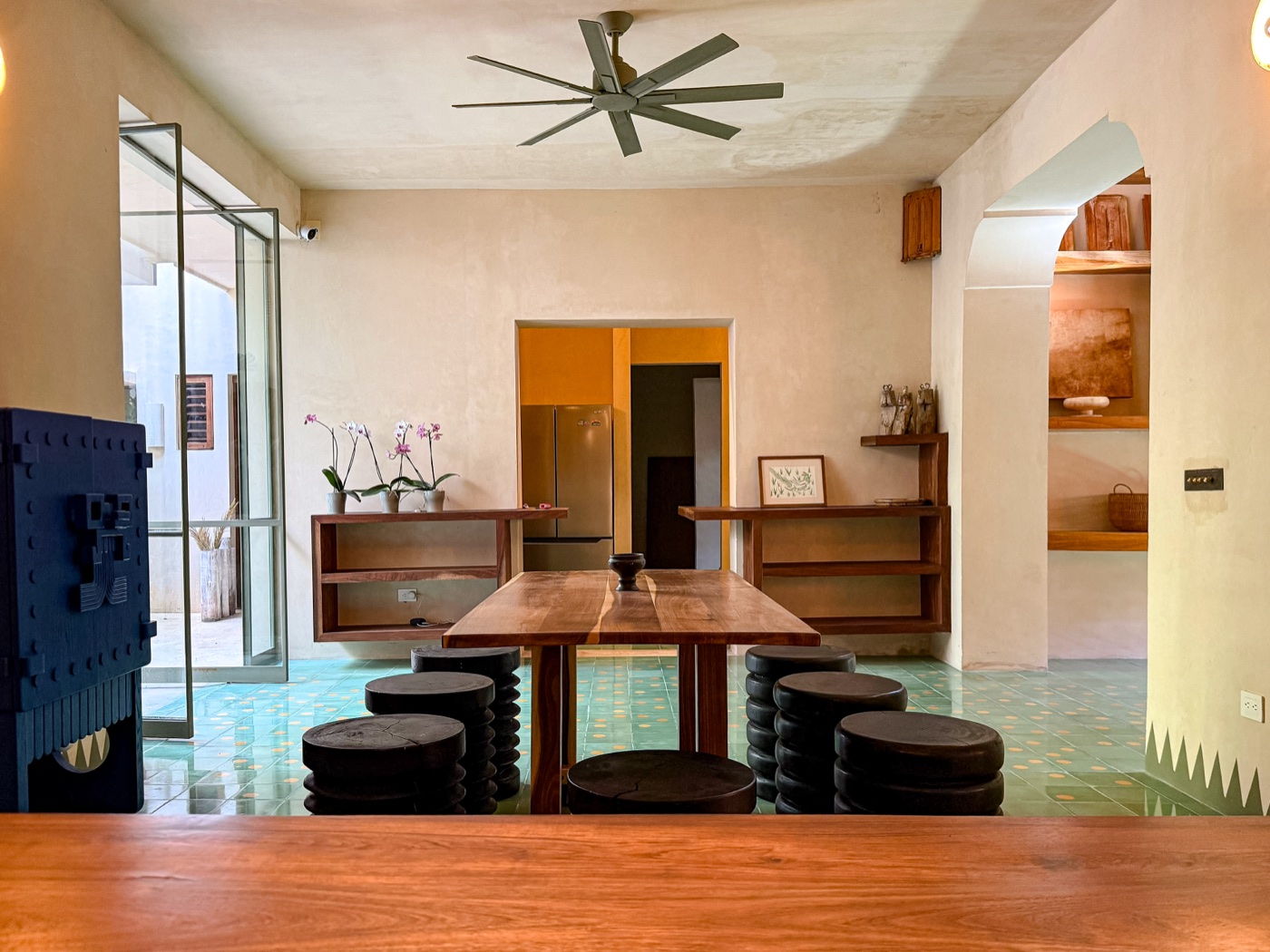 Casa Querida — dining area